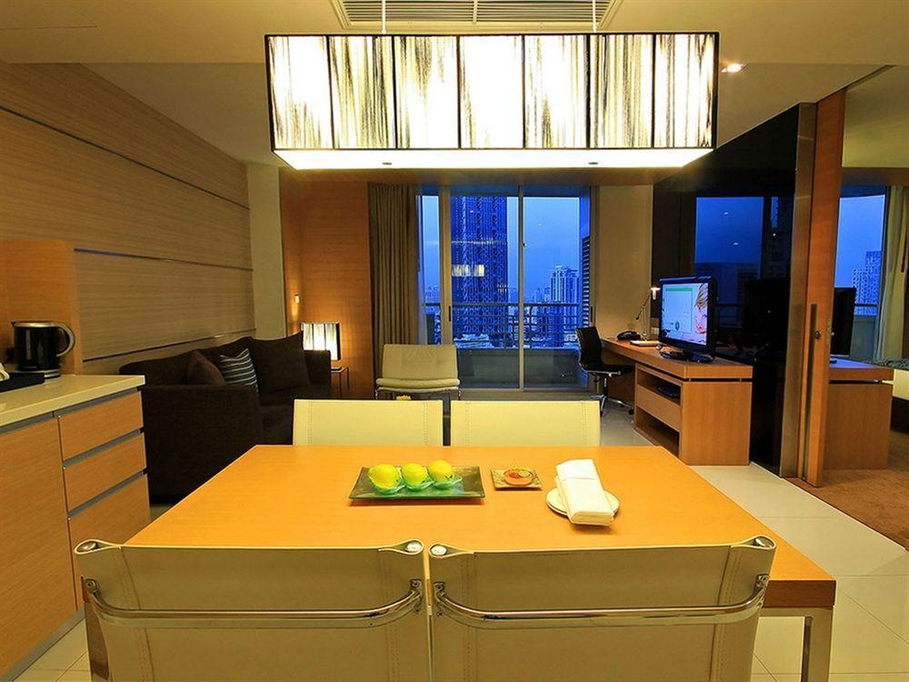 Oaks Bangkok Sathorn Aparthotel Kültér fotó