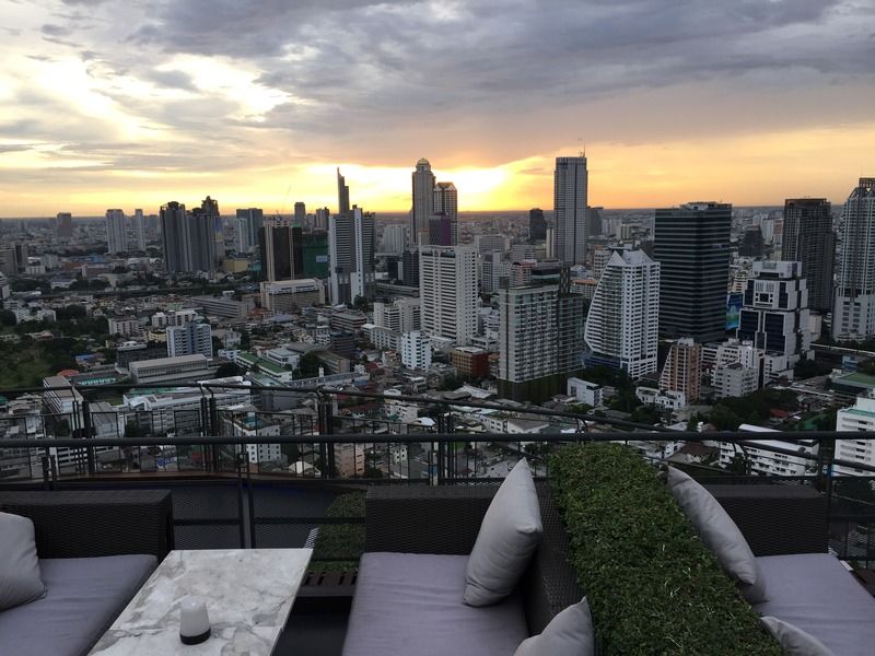 Oaks Bangkok Sathorn Aparthotel Kültér fotó